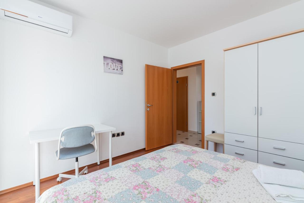 Beautiful Apartment Lovorka 6 , Baska, Krk Exteriér fotografie