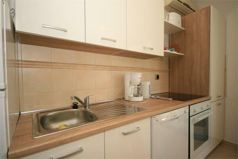 Beautiful Apartment Lovorka 6 , Baska, Krk Exteriér fotografie